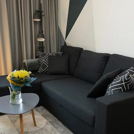 City Centre Old Town Apartment *